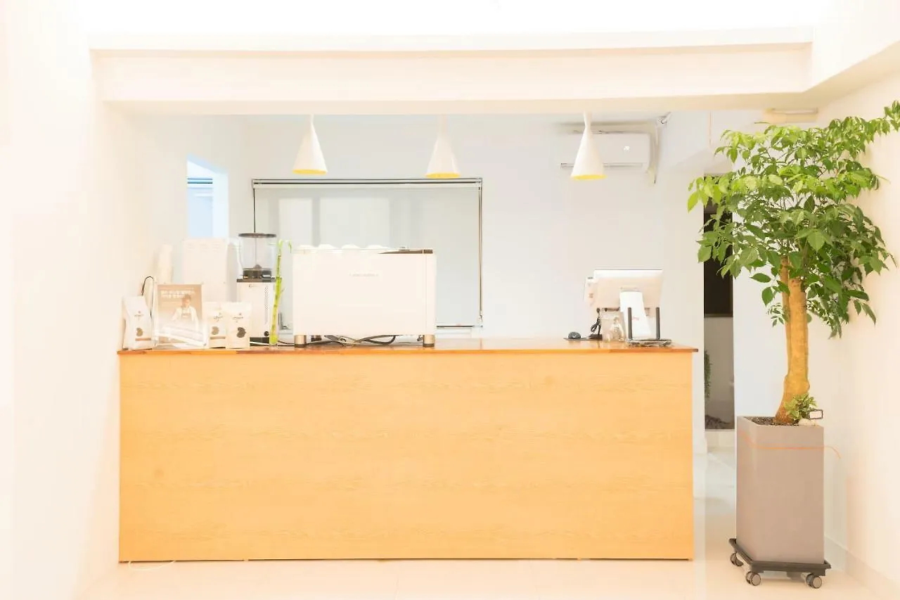 Huayuanhouse Hq In Hongdae Hotel Seoul South Korea